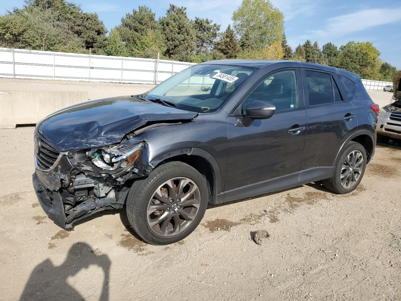 Salvage Mazda Cx Image