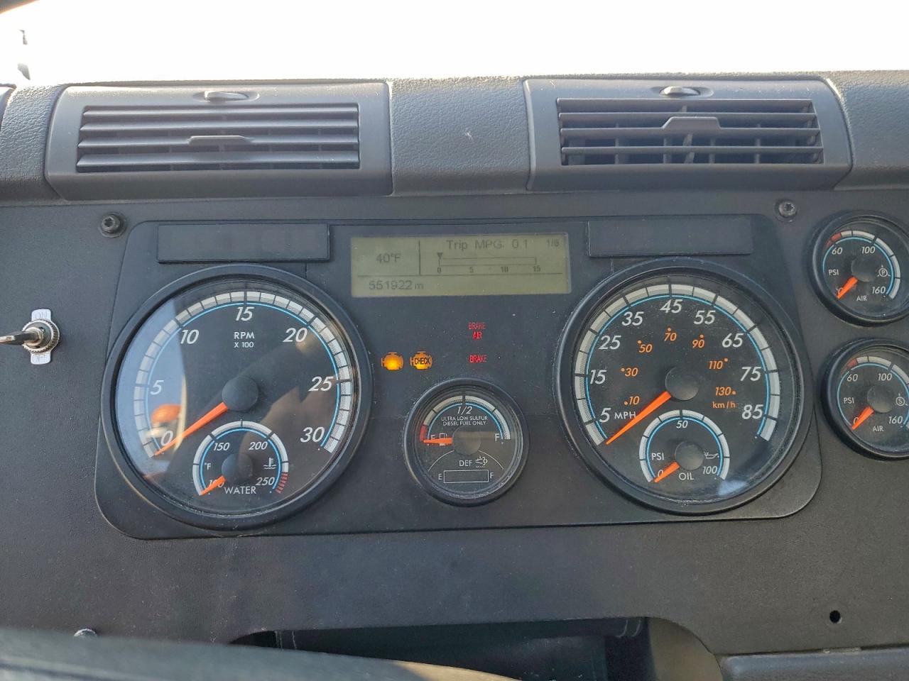 Freightliner Cascadia 125 Sleeper Cab"