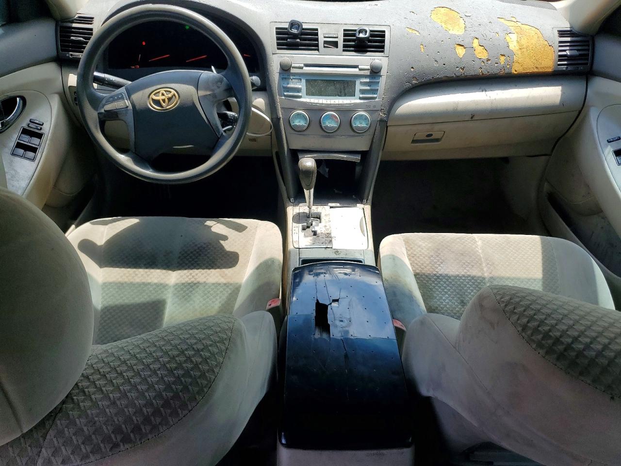 Toyota Camry Base