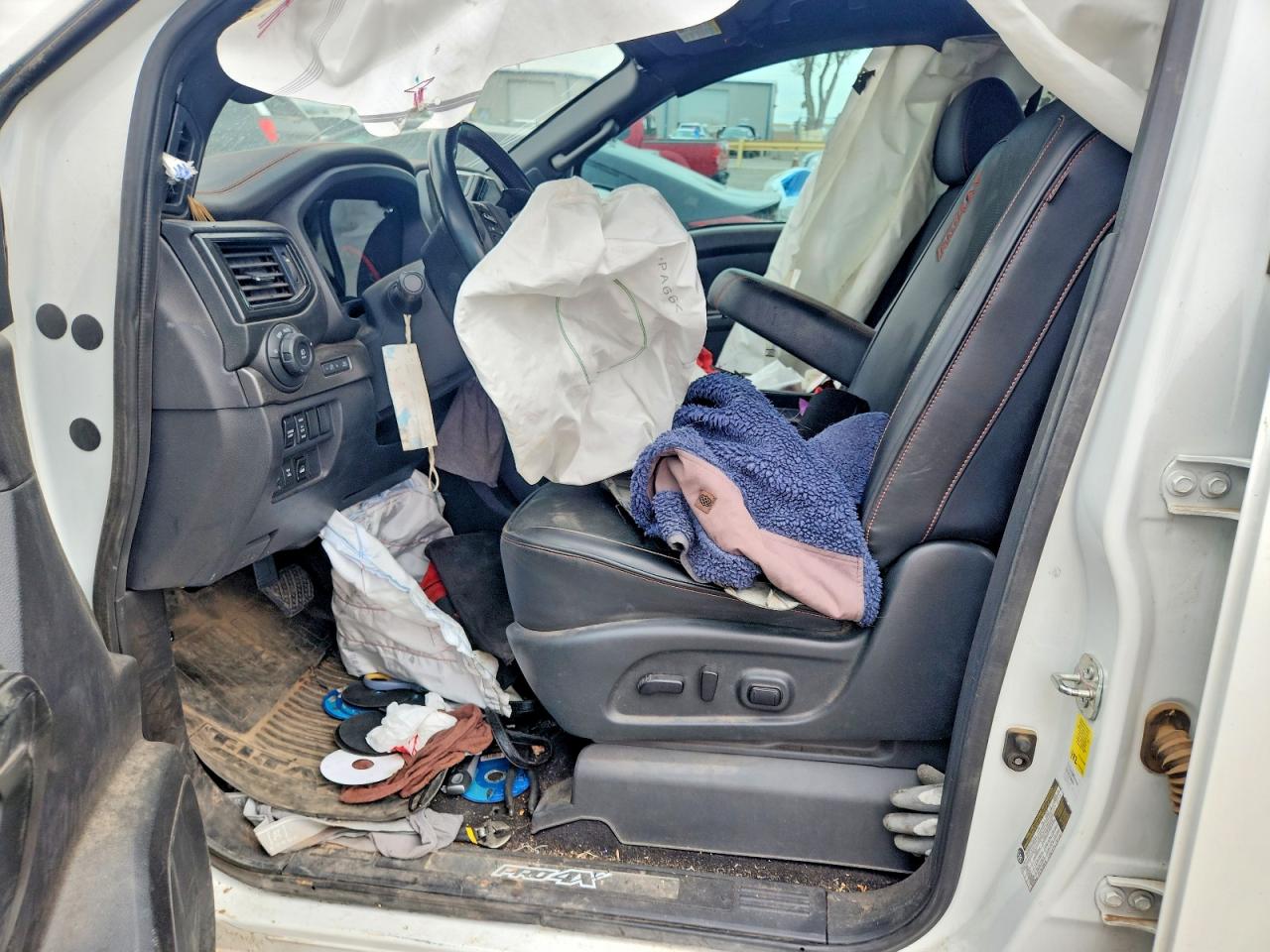 Nissan Titan Pro-4x