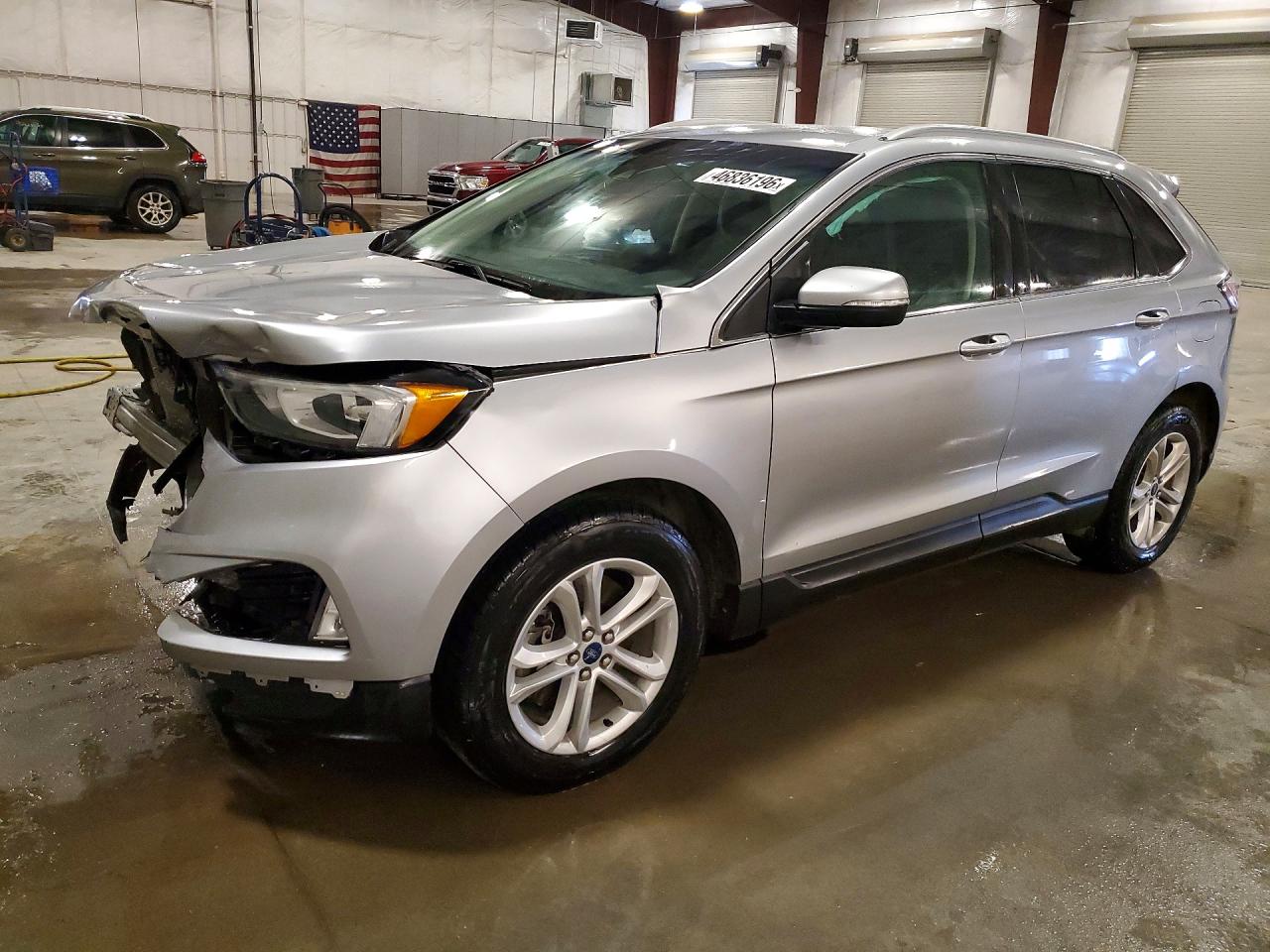 Salvage Ford Edge Image