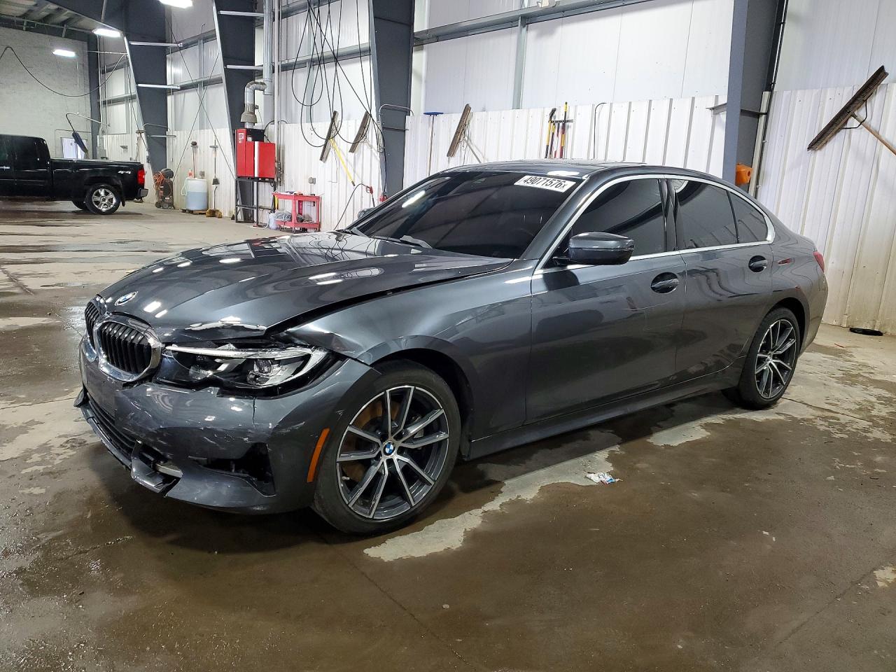 Salvage BMW 3 Series Image