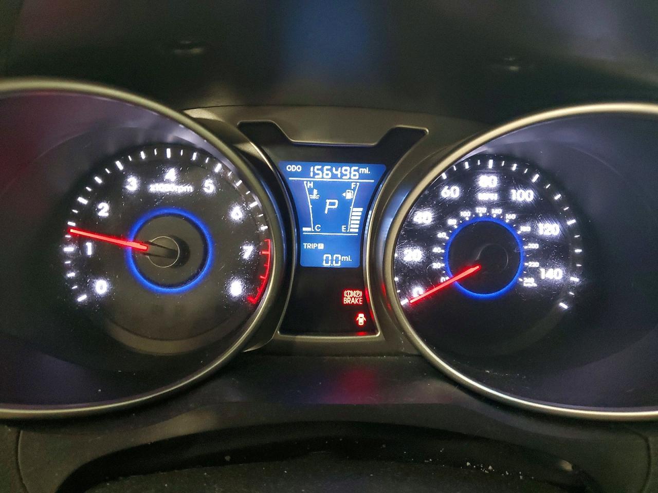 Hyundai VELOSTER Base