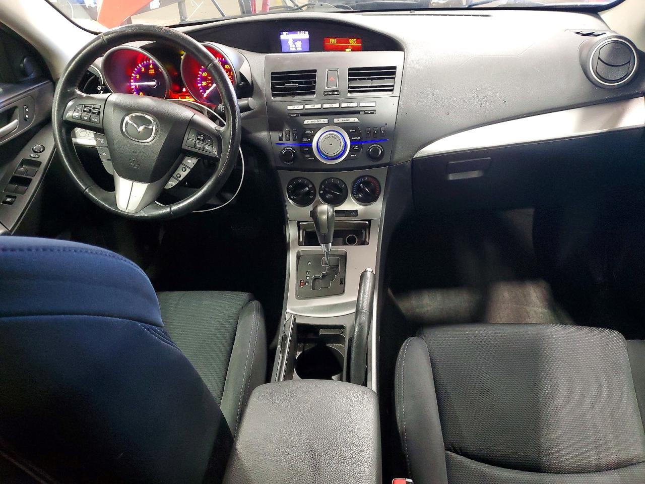 Mazda Mazda3 S