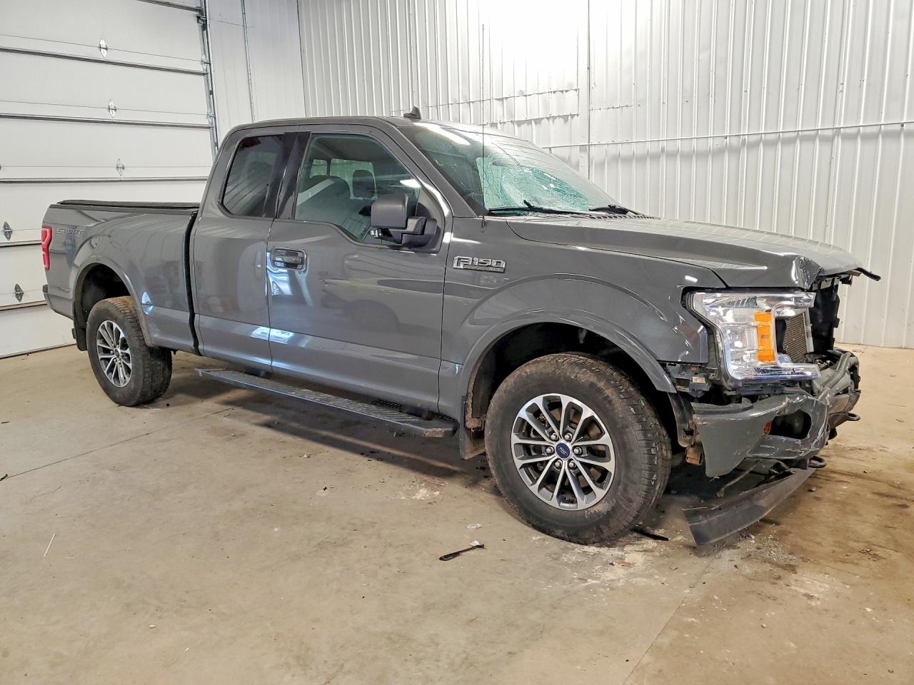 Ford F-150 Super Cab