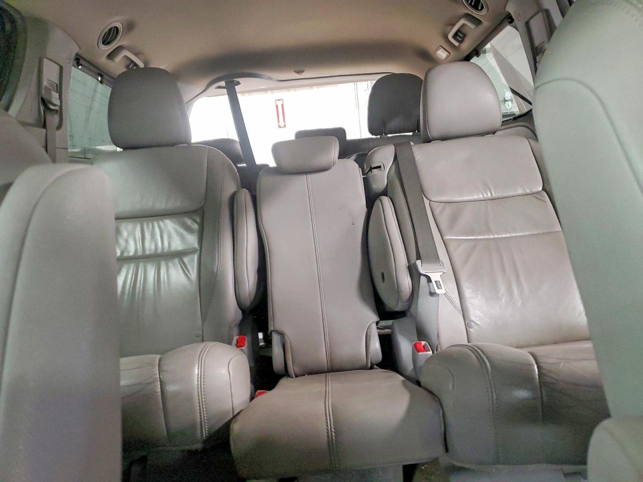 Toyota Sienna Xle 8-passenger