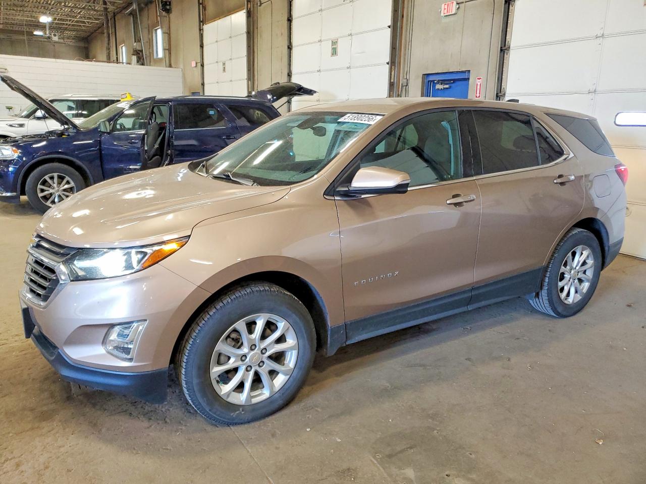 Salvage Chevrolet Equinox Image