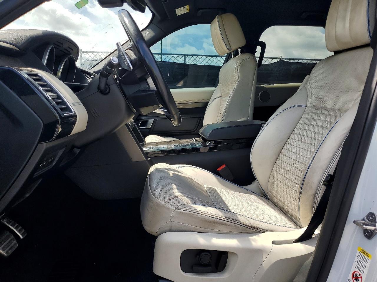 Land Rover Discovery Hse Luxury