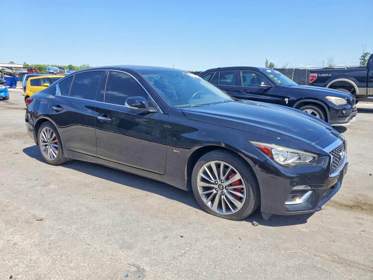 INFINITI Q50 3.0t Luxe
