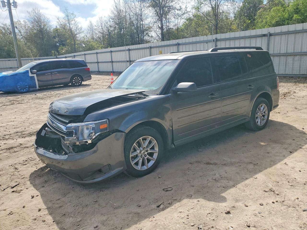 Salvage Ford Flex Image