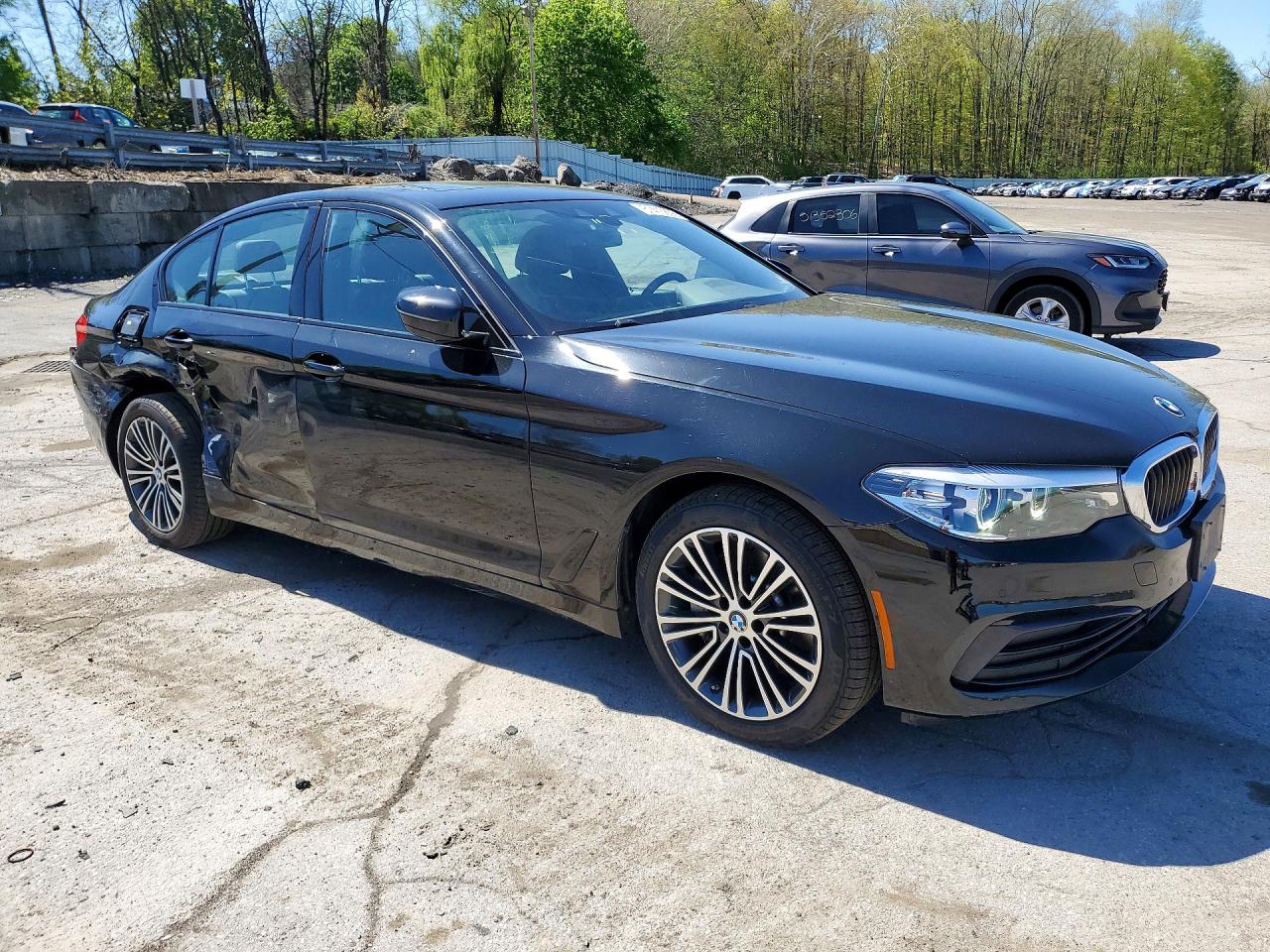 BMW 5 Series Xi