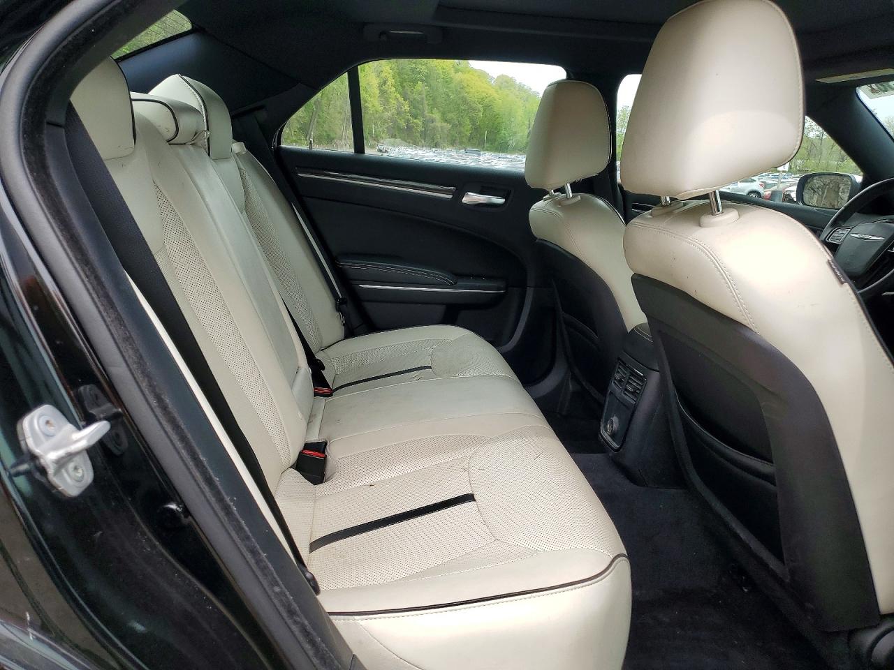 Chrysler 300