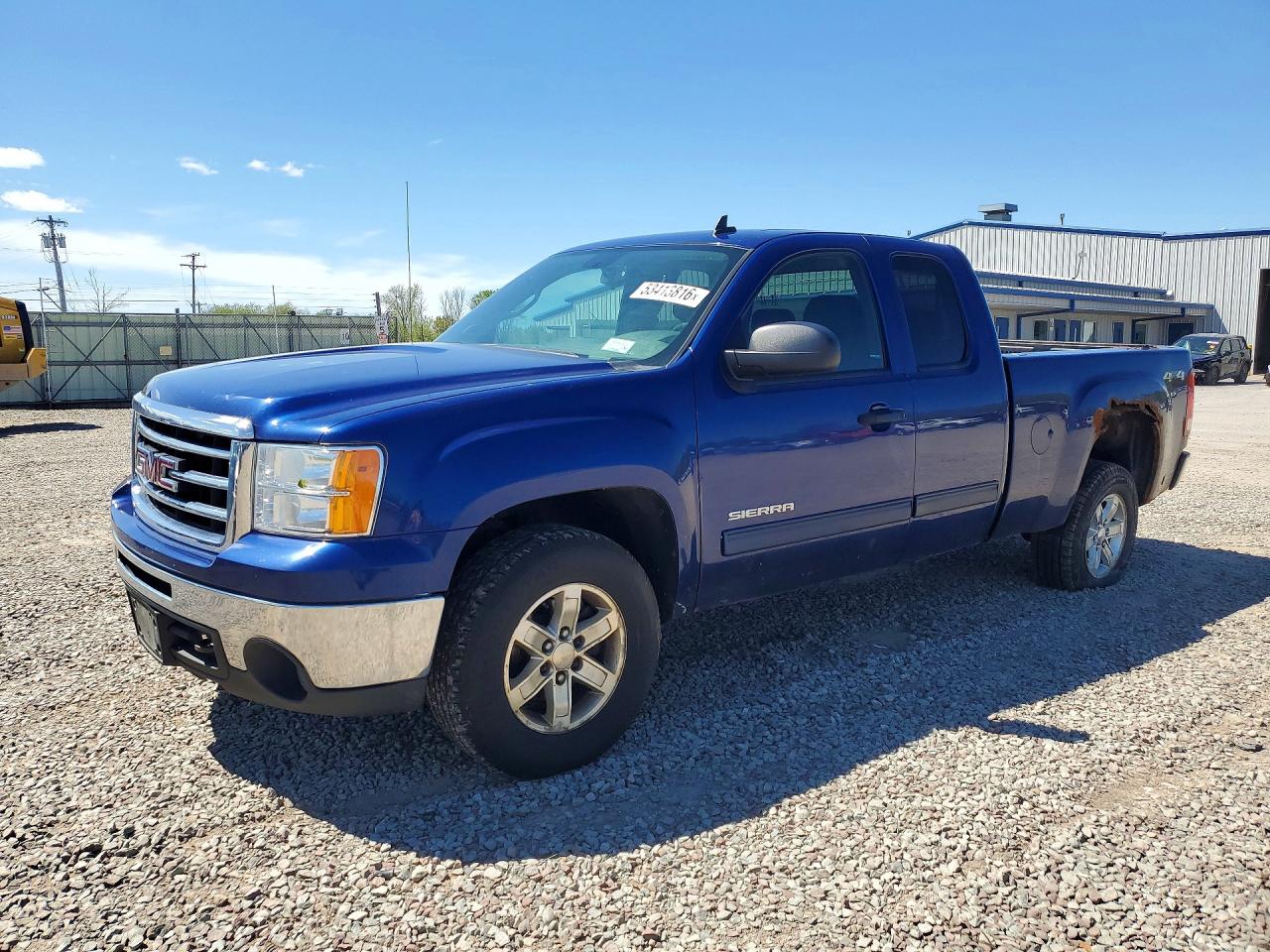 Salvage GMC Sierra Image