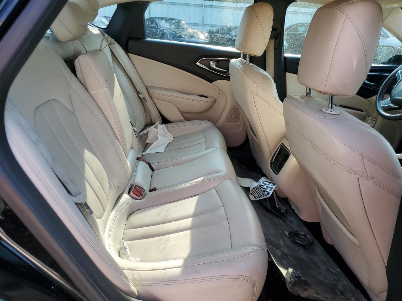 Chrysler 200 C