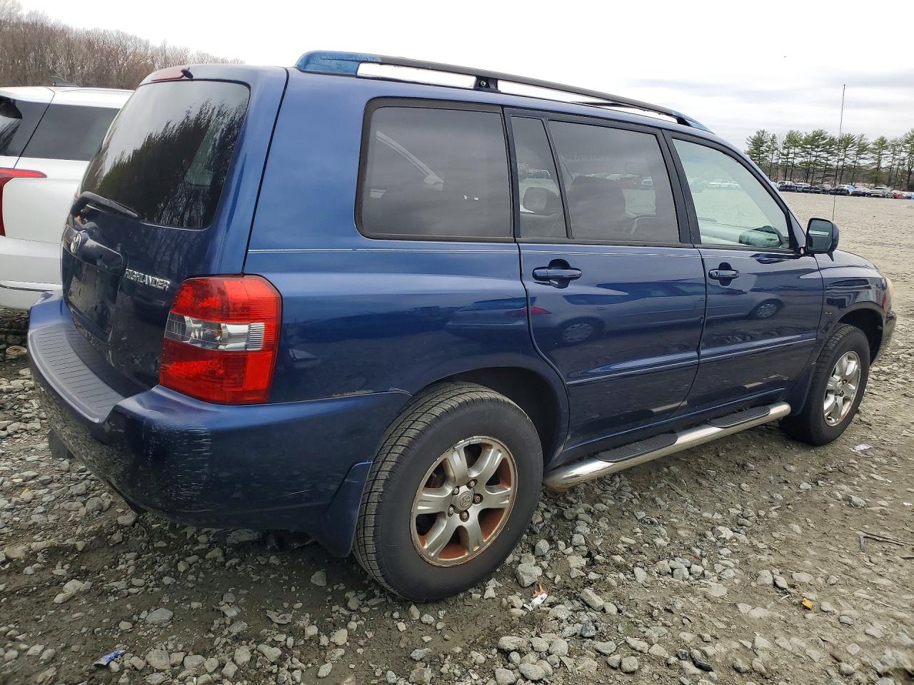 Toyota Highlander Base
