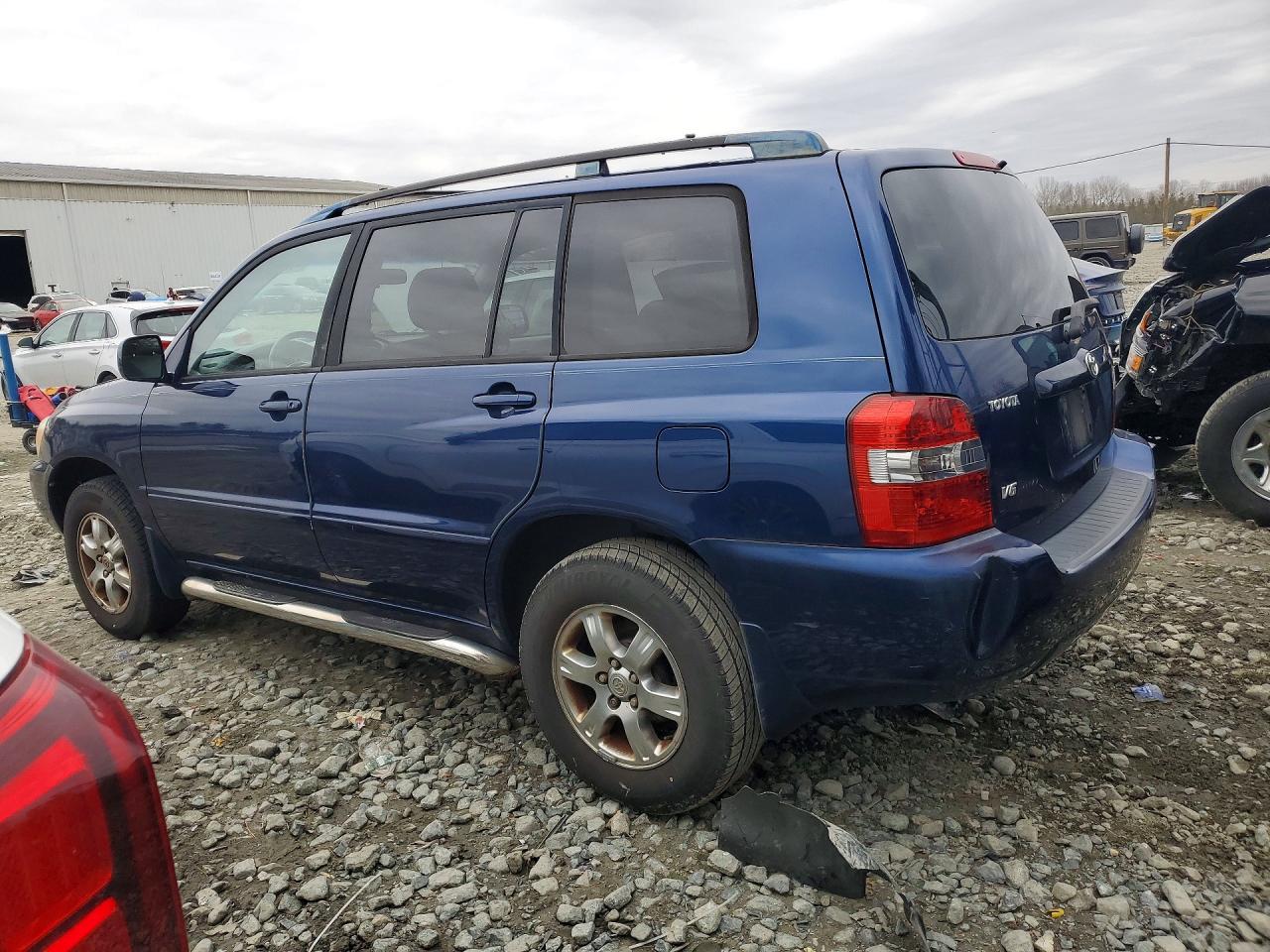 Toyota Highlander Base