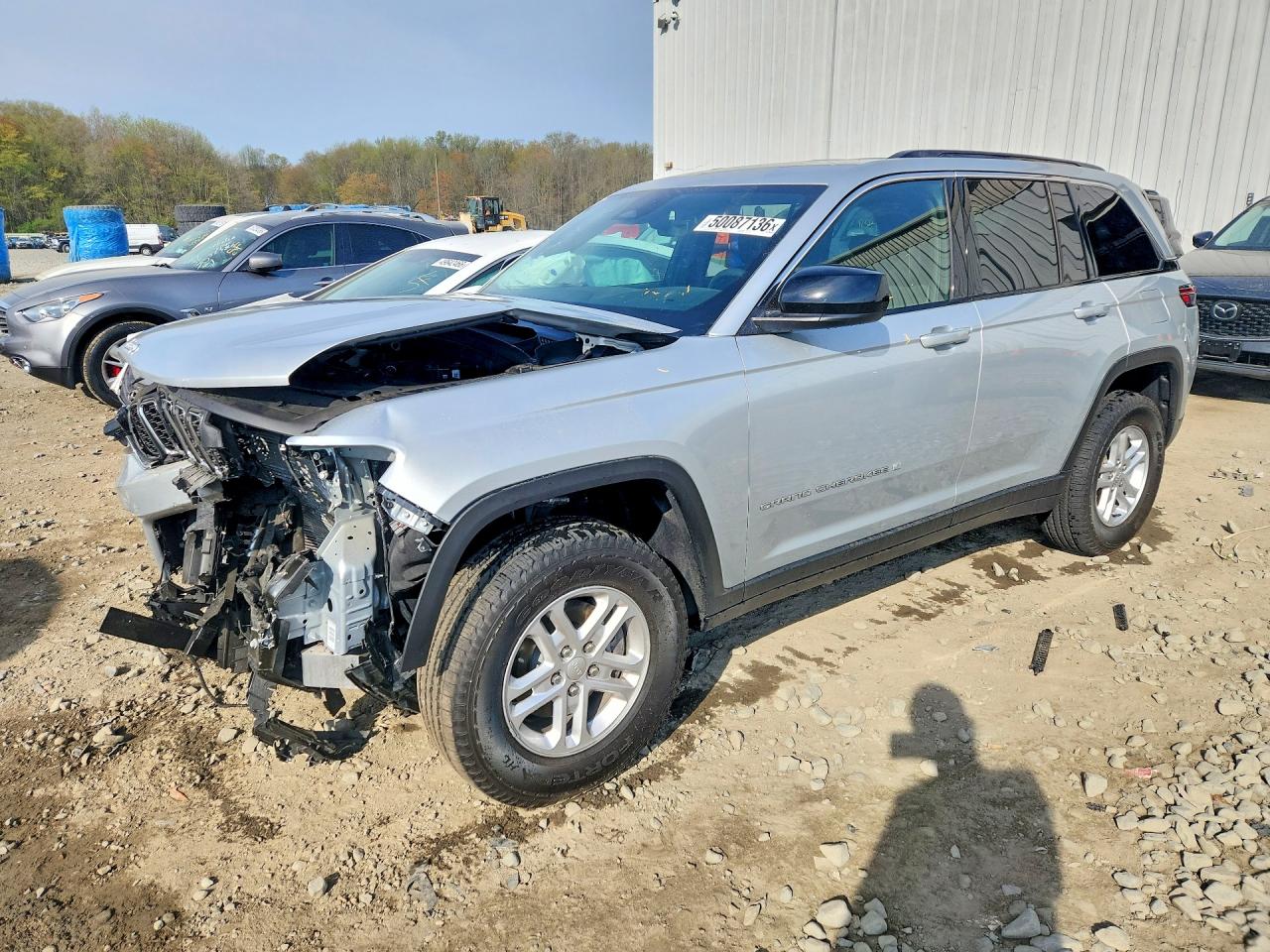 Salvage Jeep Grand Cherokee Image