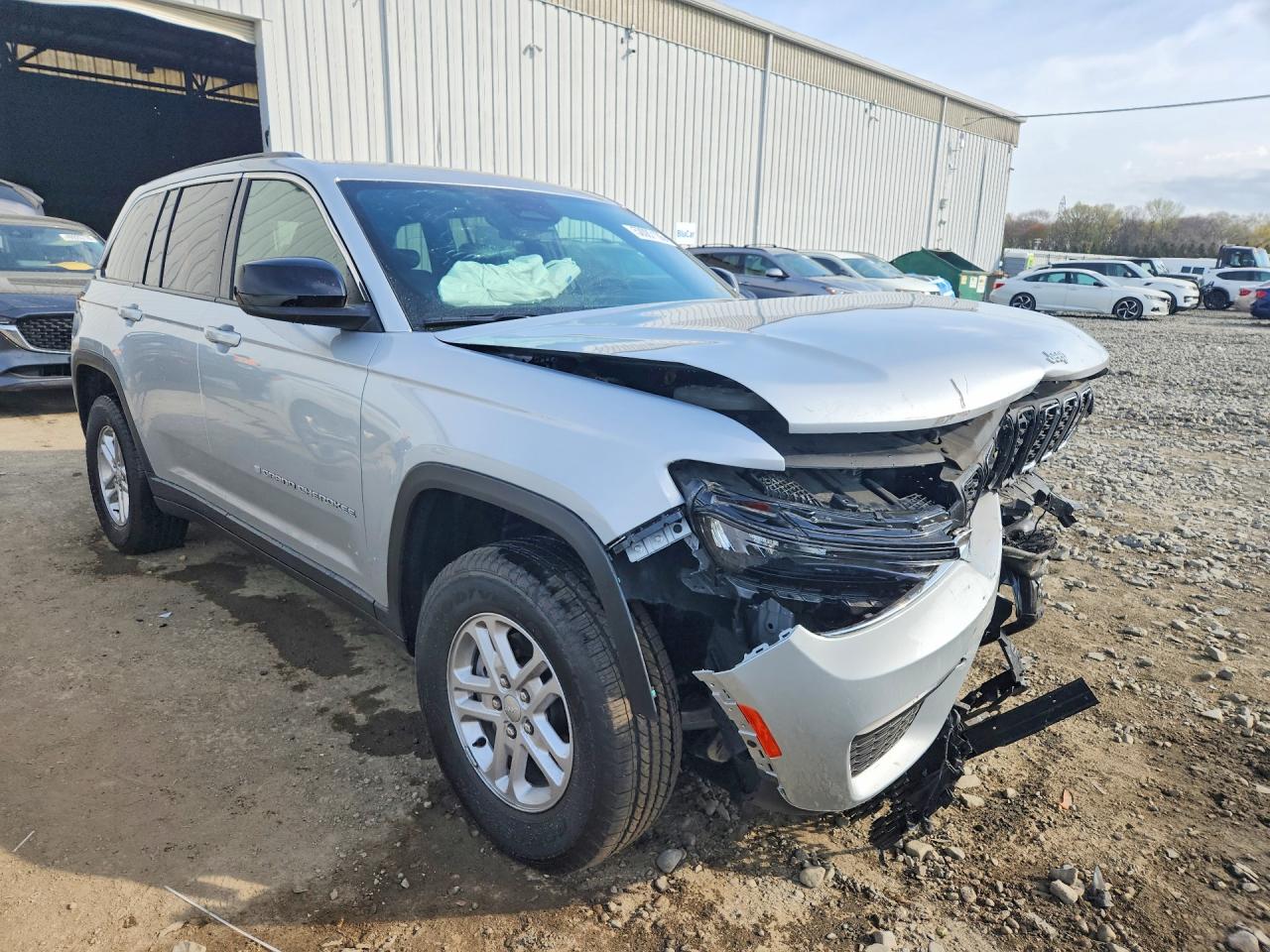 Jeep Grand Cherokee Laredo