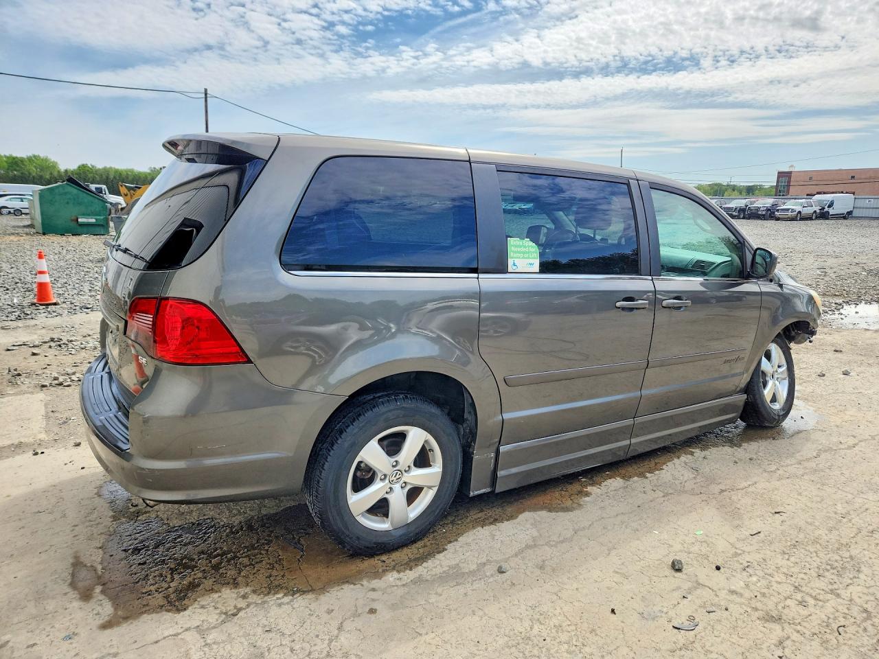 Volkswagen Routan Se