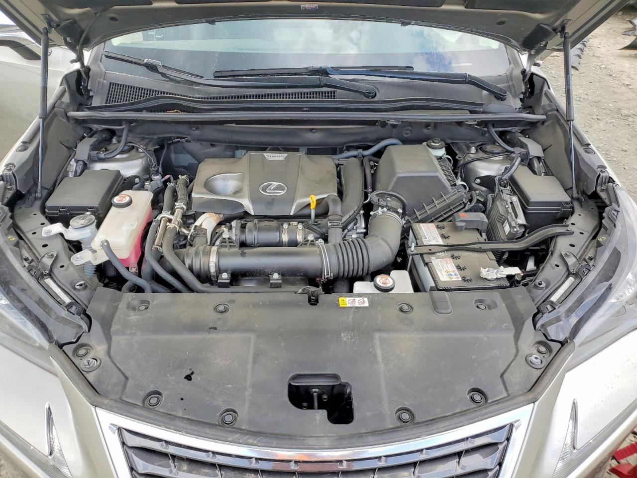 Lexus NX Base