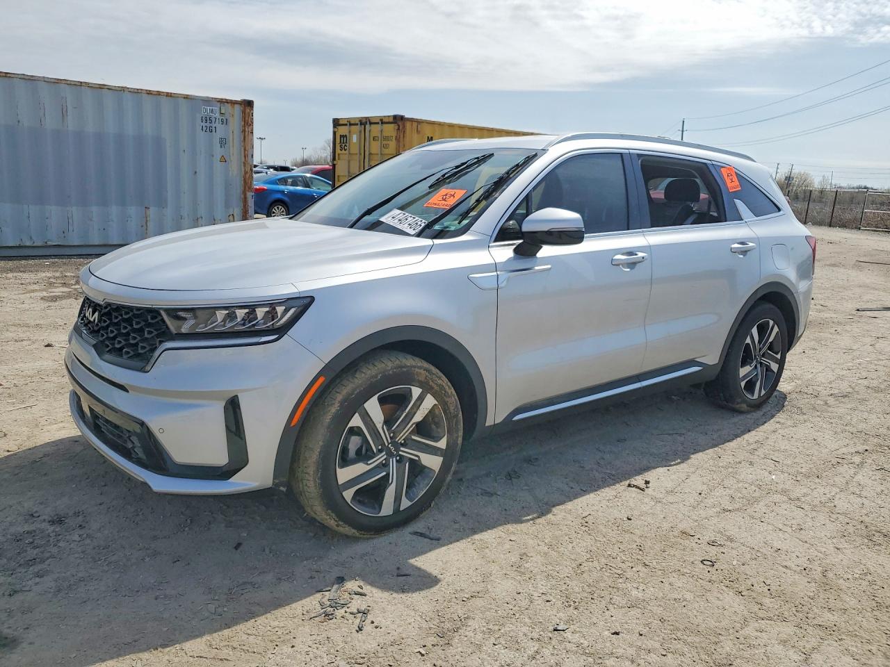 Salvage Kia Sorento Image