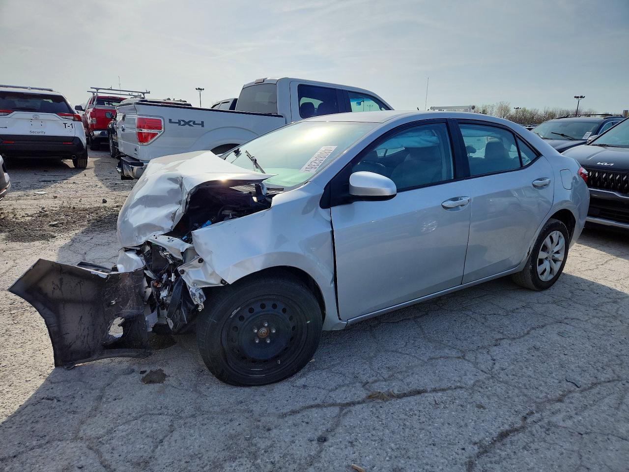 Salvage Toyota Corolla Image