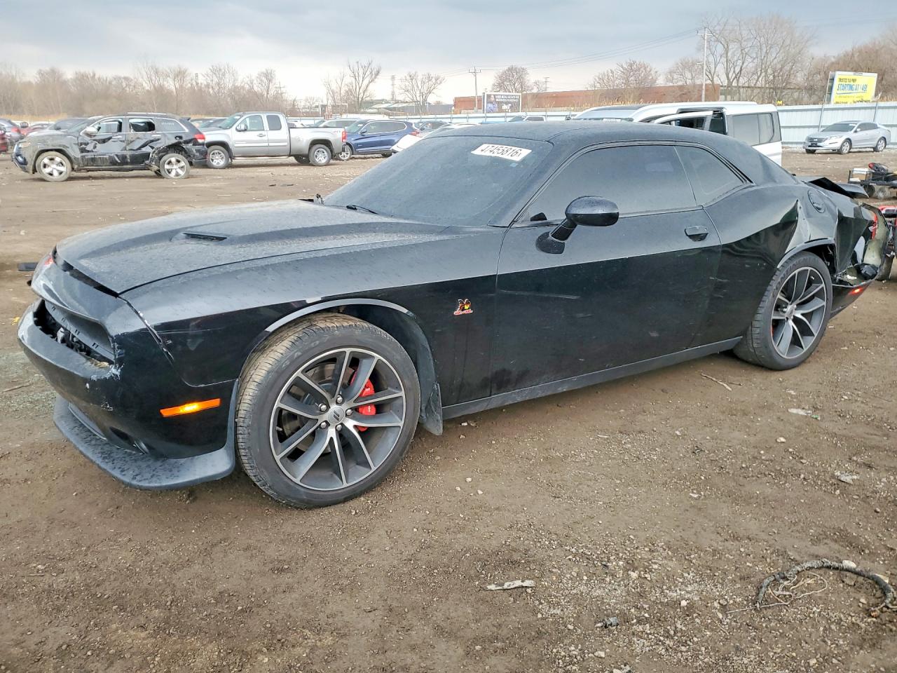 Salvage Dodge Challenger Image