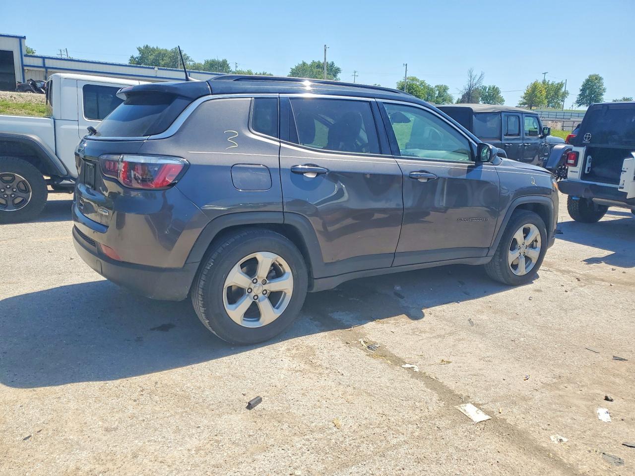 Jeep Compass Latitude