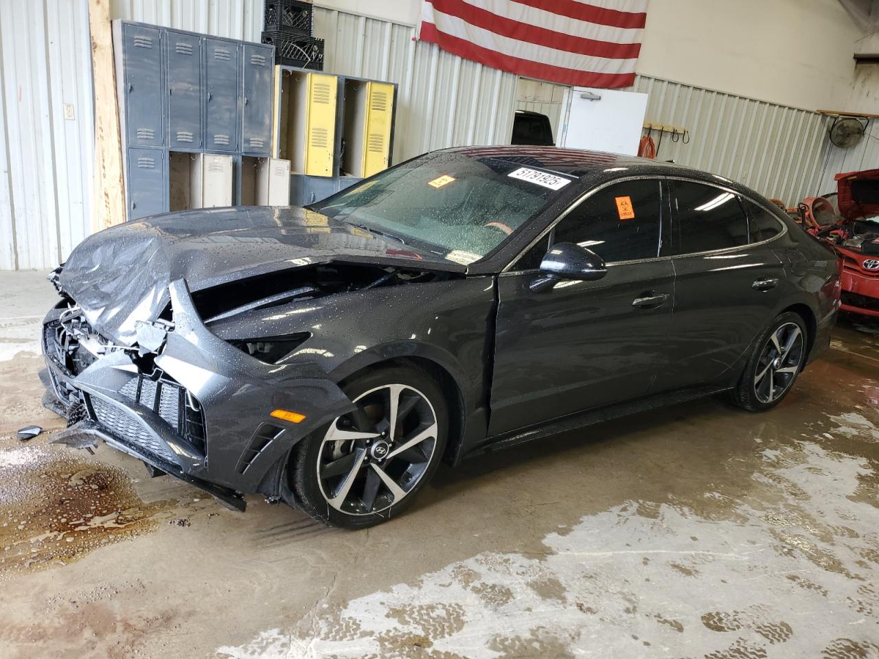 Salvage Hyundai SONATA Image