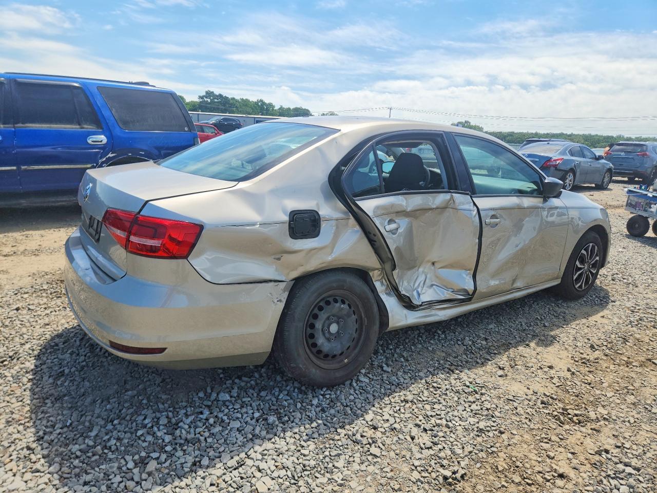 Volkswagen Jetta Base