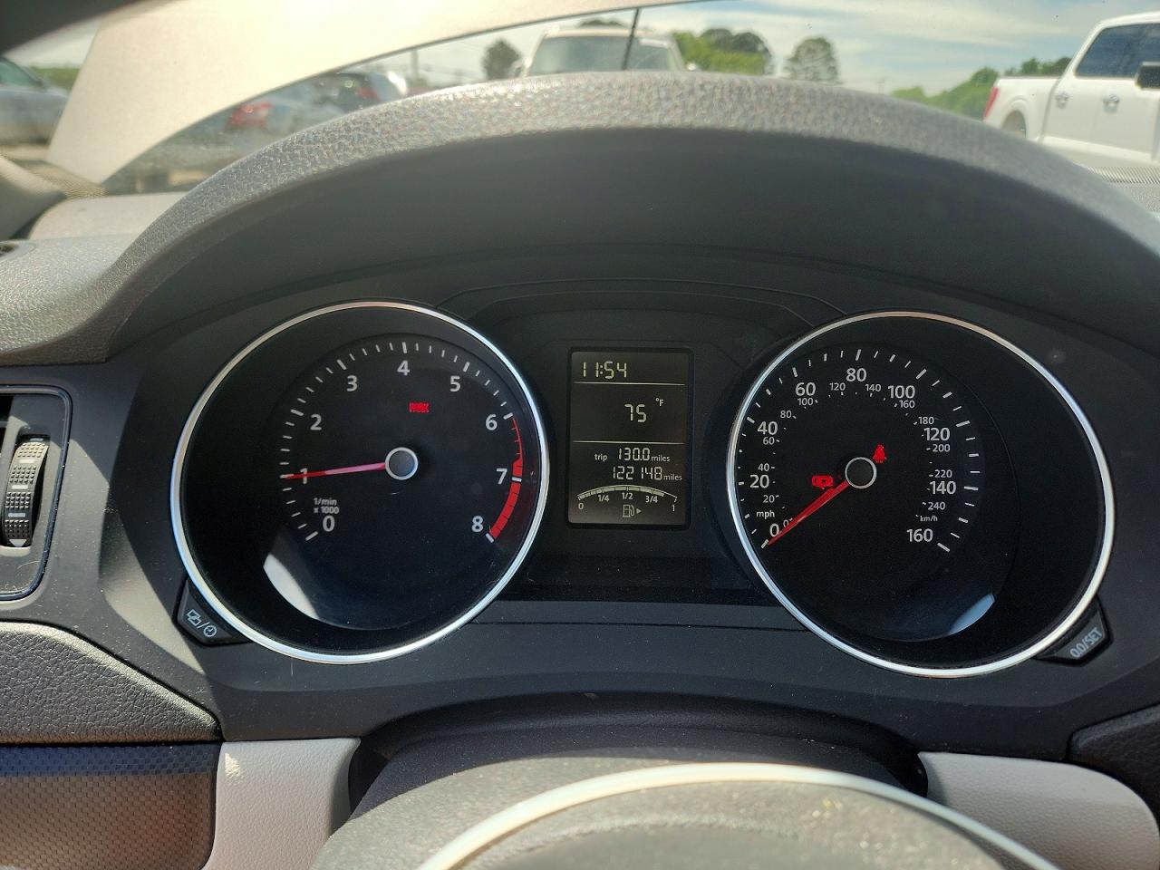 Volkswagen Jetta Base