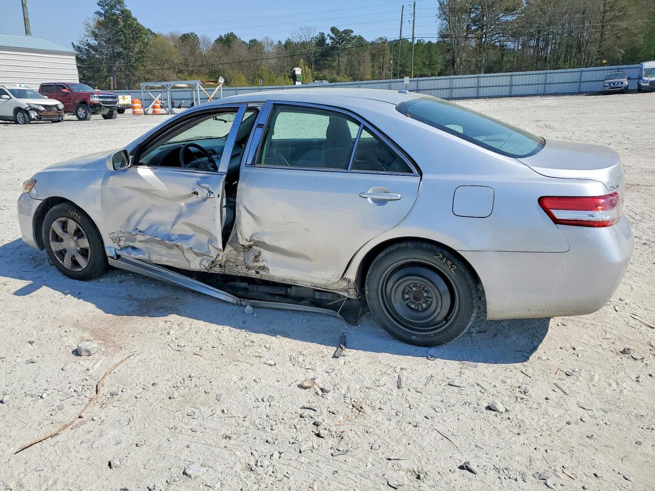 Toyota Camry Base