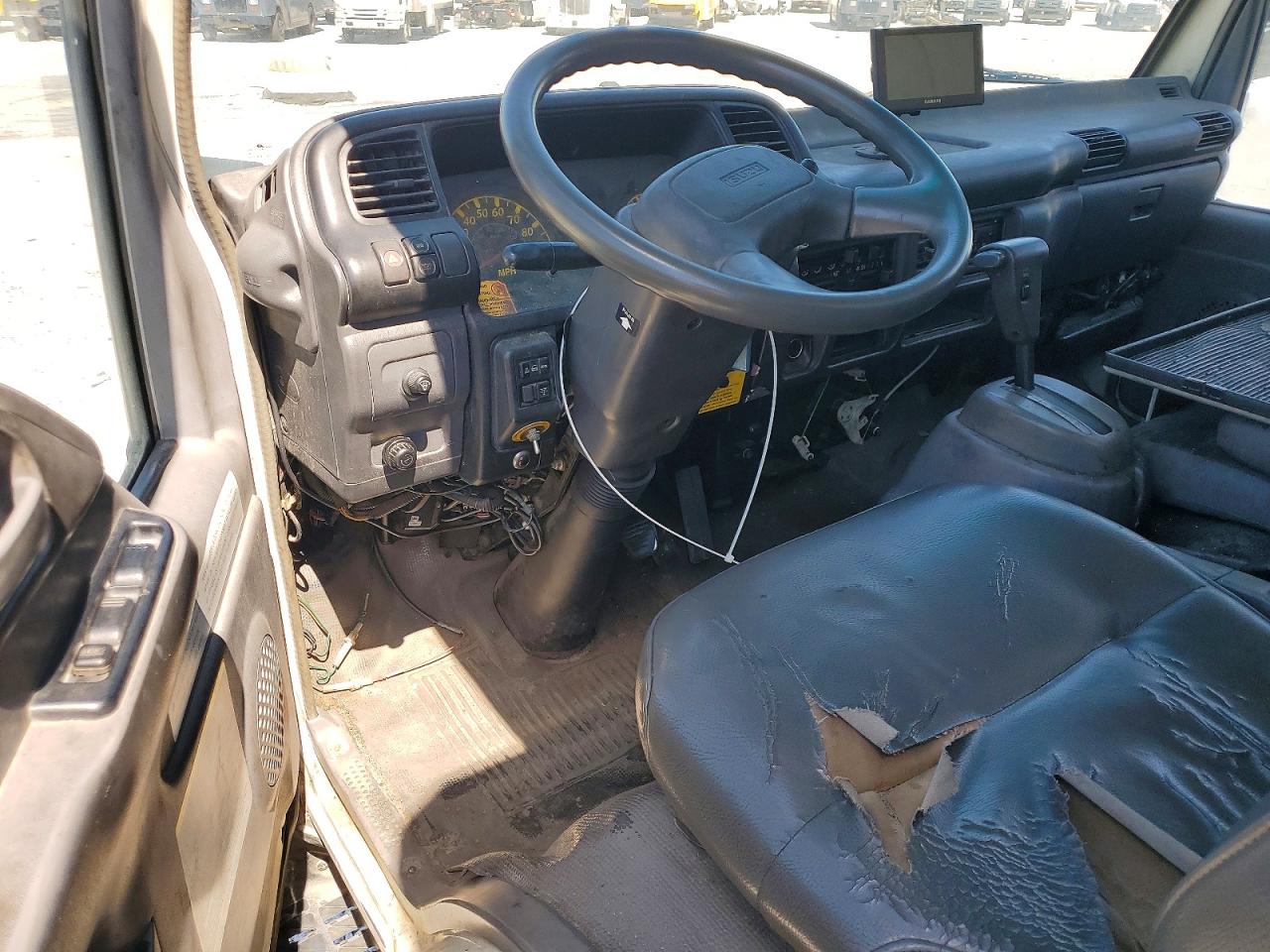 Isuzu Nrr