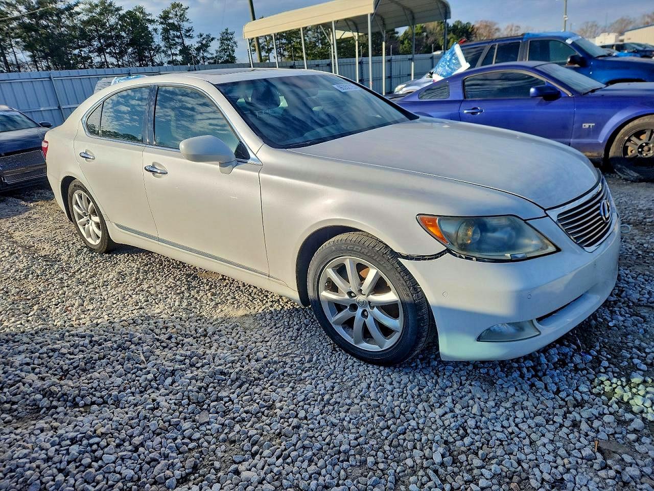 Lexus LS 460