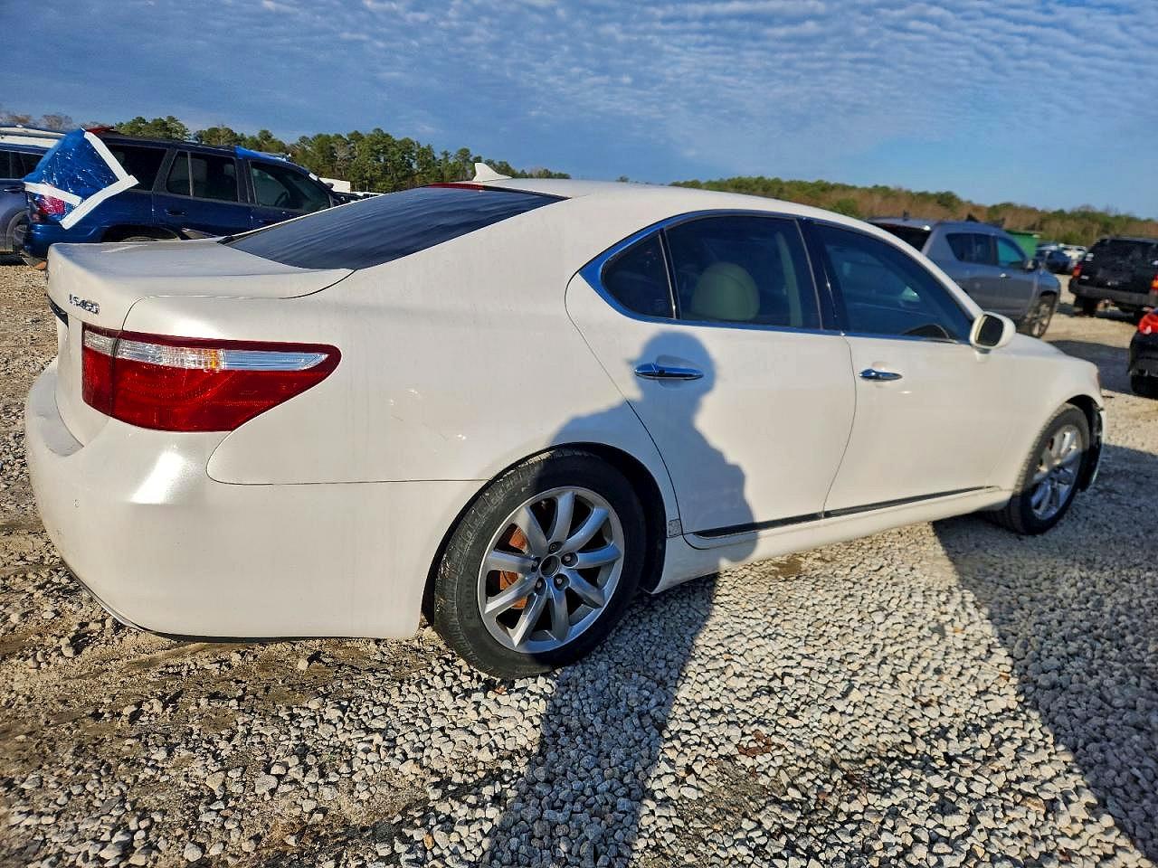 Lexus LS 460