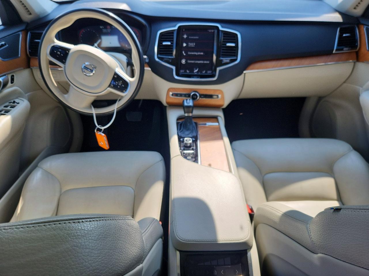 Volvo XC90 T6 Momentum