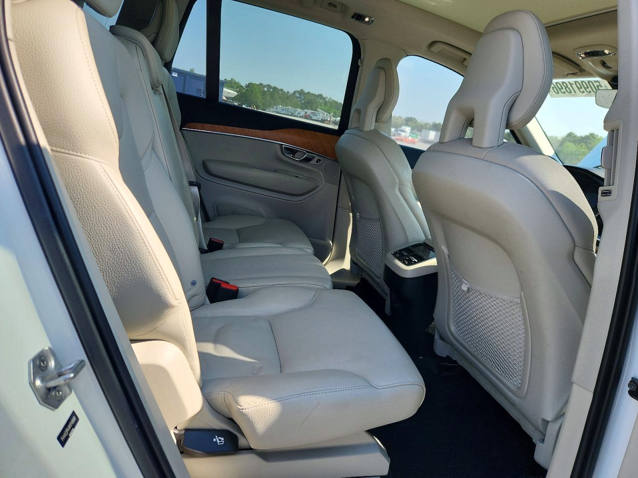 Volvo XC90 T6 Momentum