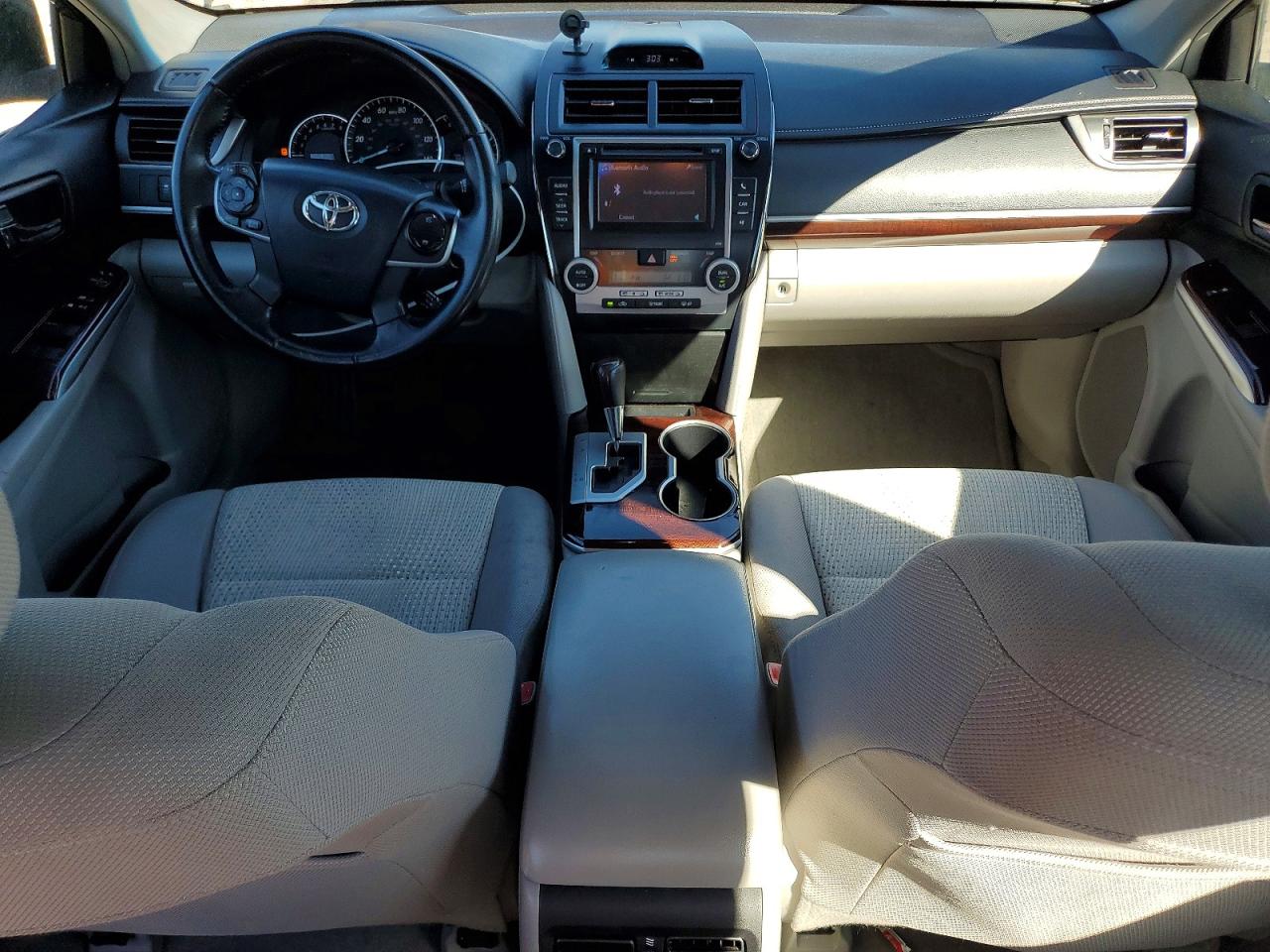 Toyota Camry Xle