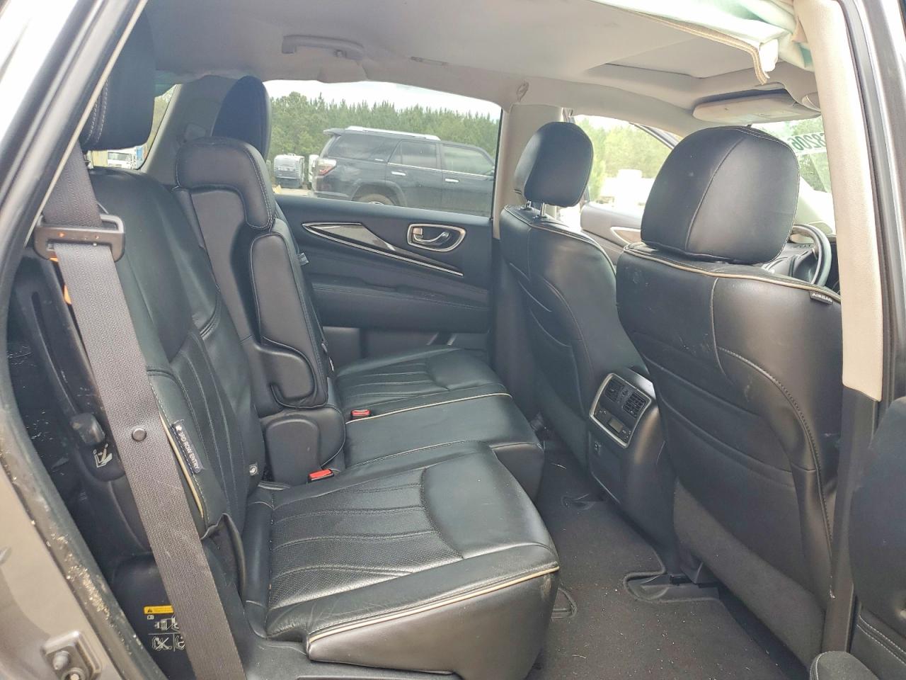 INFINITI Qx Base