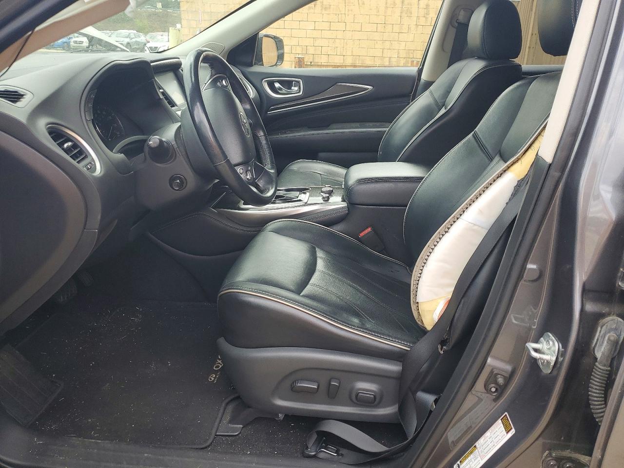 INFINITI Qx Base