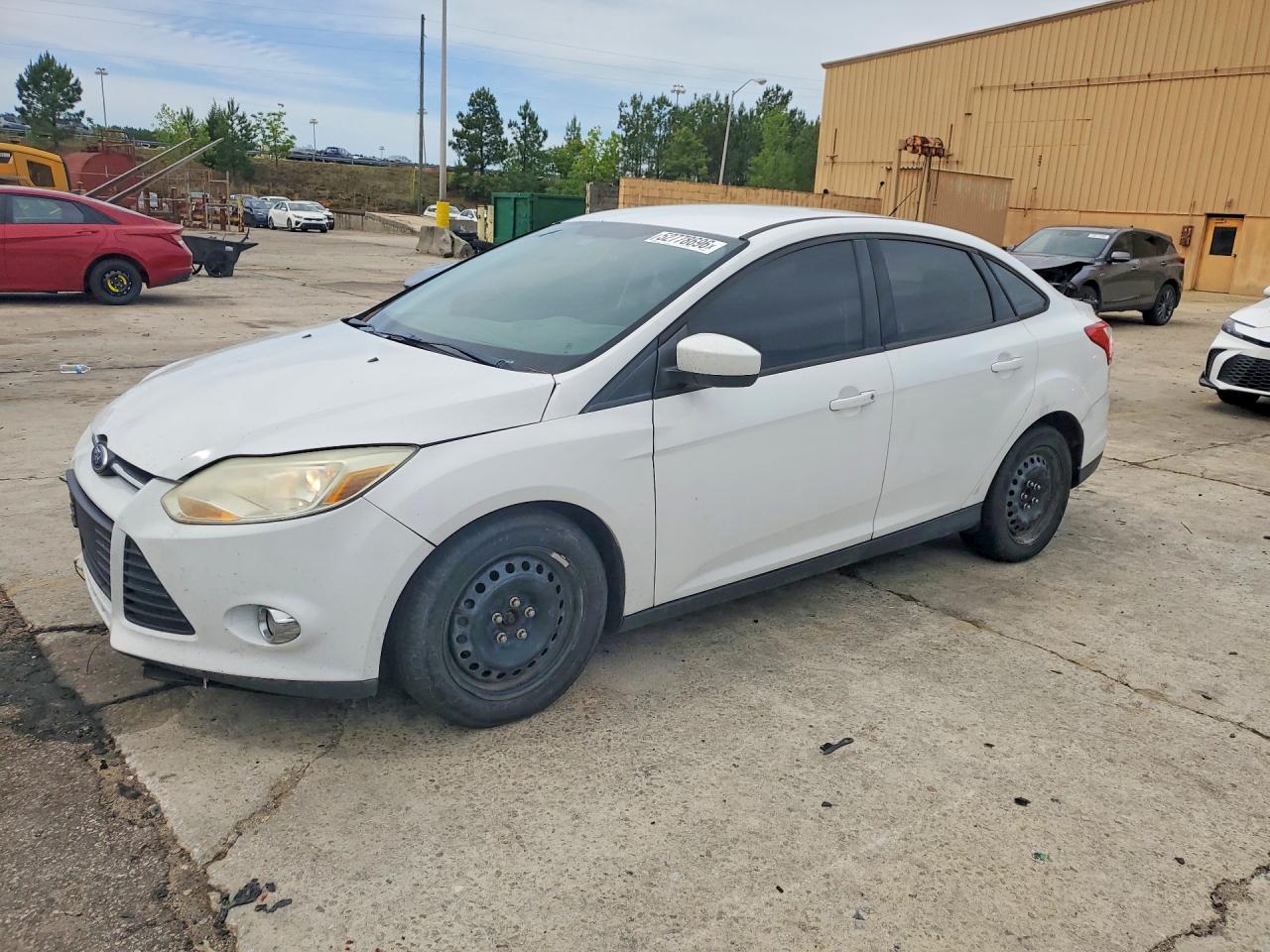 Salvage Ford Focus Image