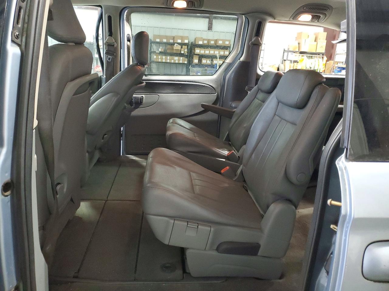 Dodge Caravan Sxt