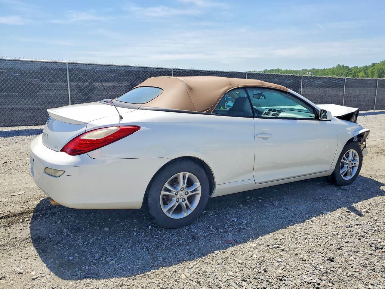 Toyota Camry Se V6