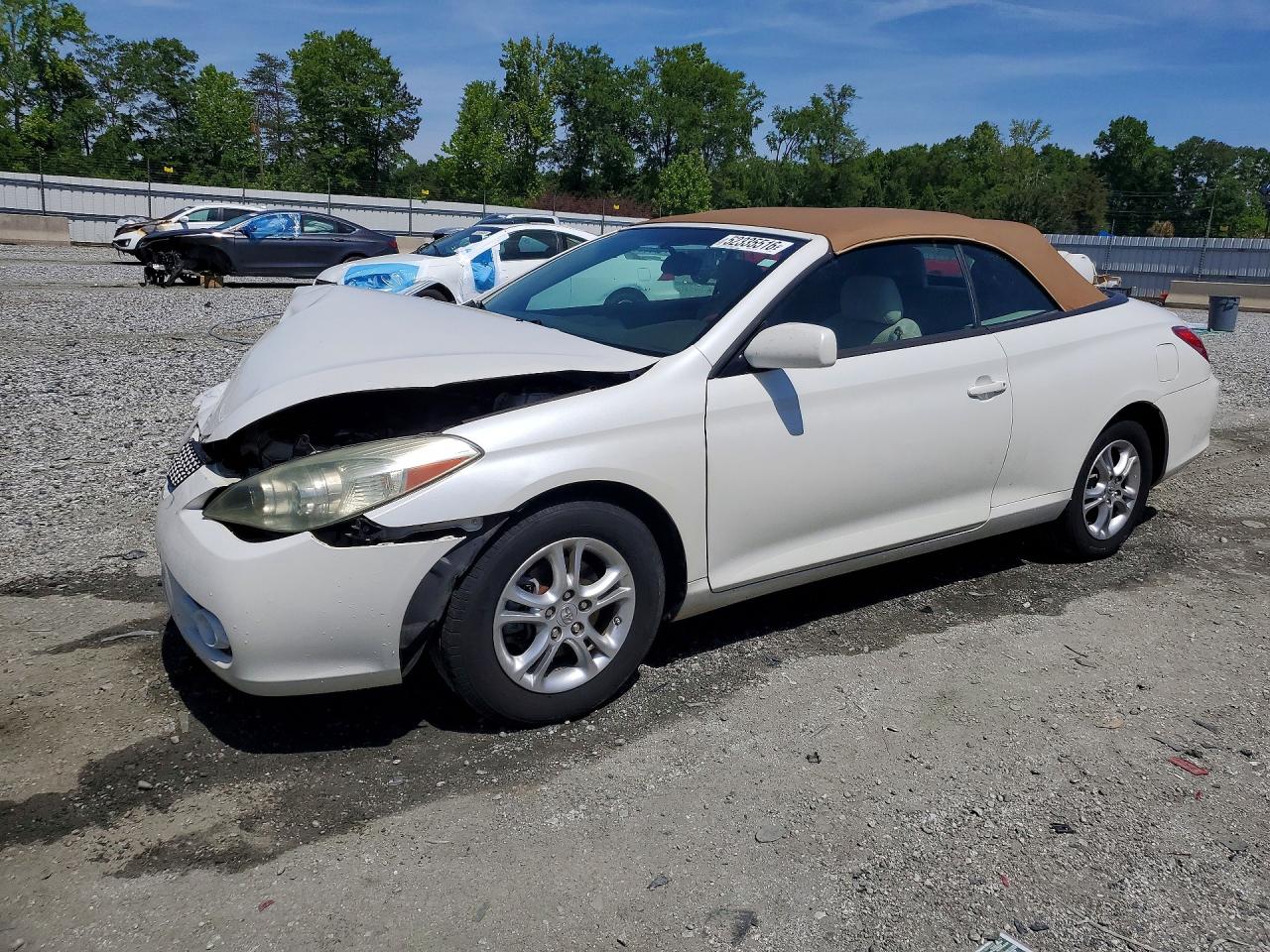 Salvage Toyota Camry Image