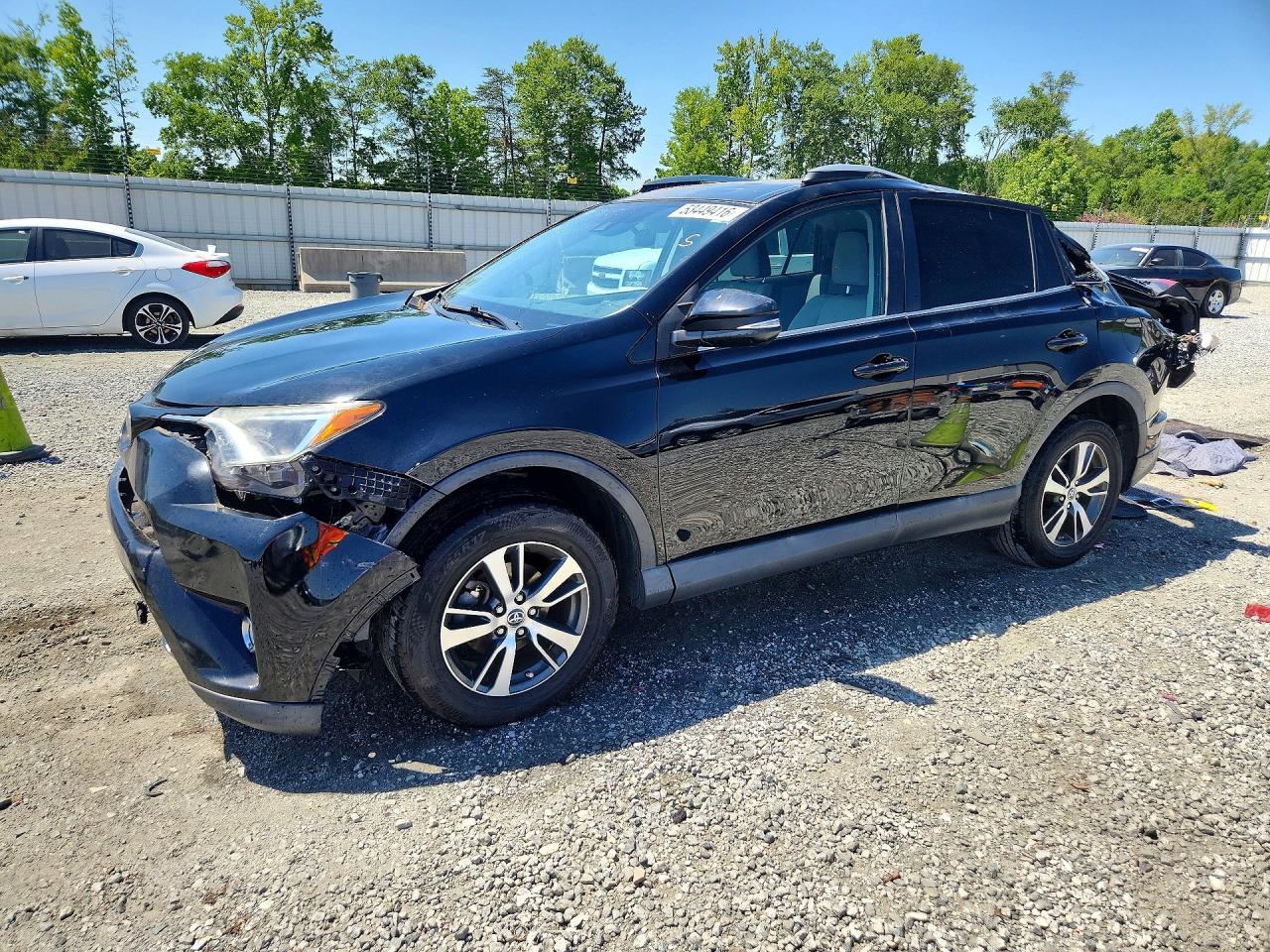 Salvage Toyota RAV4 Image
