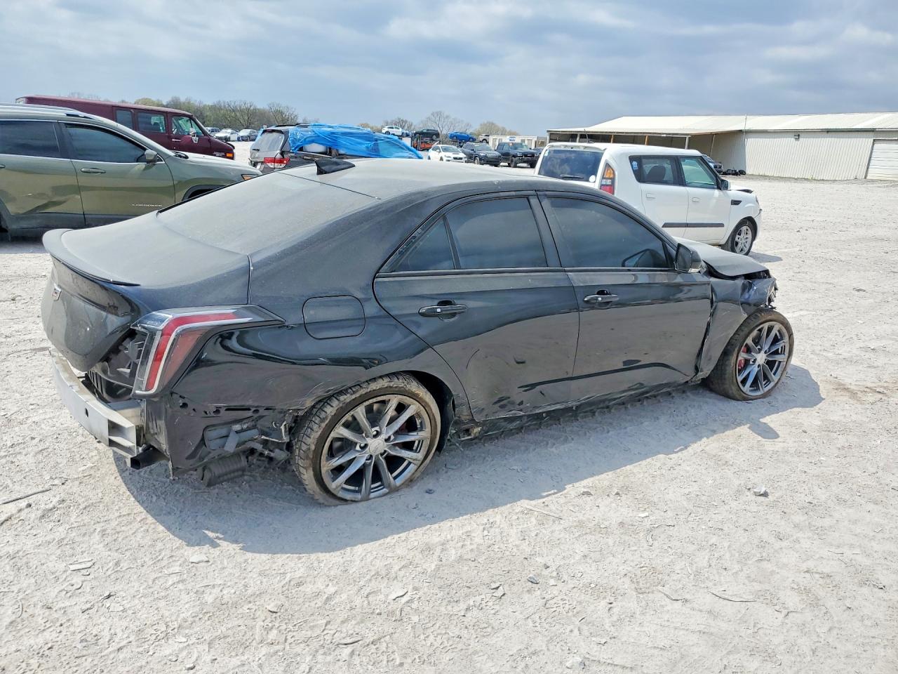 Cadillac CT4