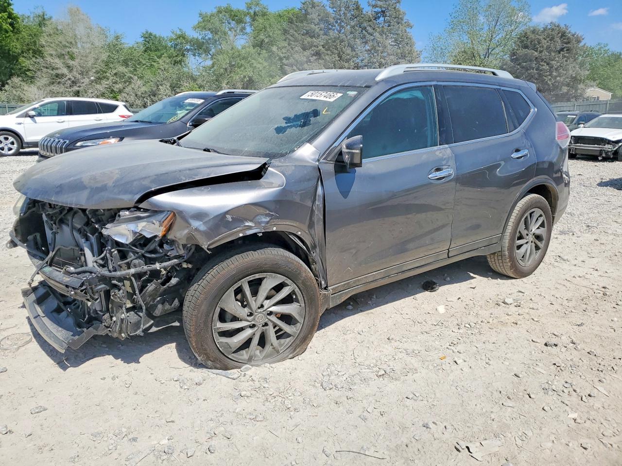 Salvage Nissan Rogue Image