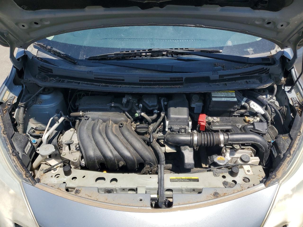 Nissan Versa Sv