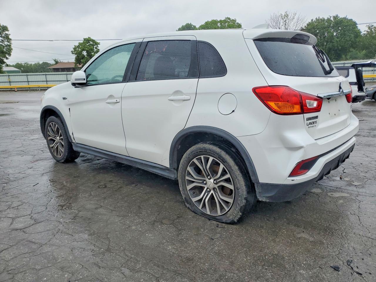 Mitsubishi Outlander Es