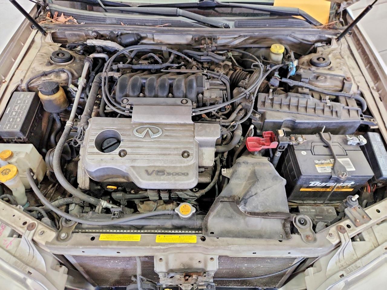 INFINITI I30 Base